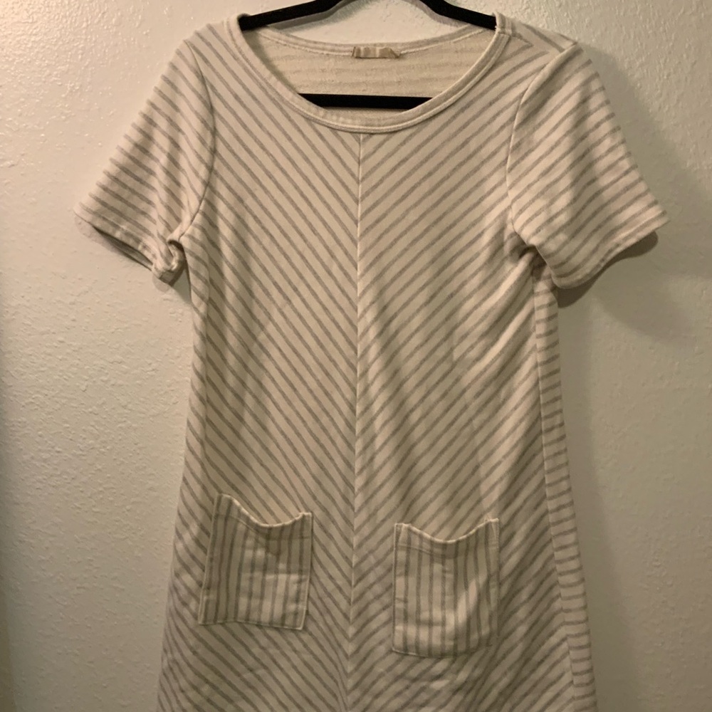 Altar'd‎ State Cozy Cream Sweater